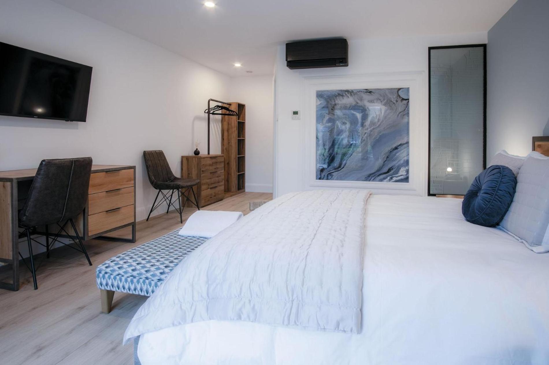 ברקון Suite 6 - Sleeping Giant Hotel - Pen Y Cae Inn מראה חיצוני תמונה